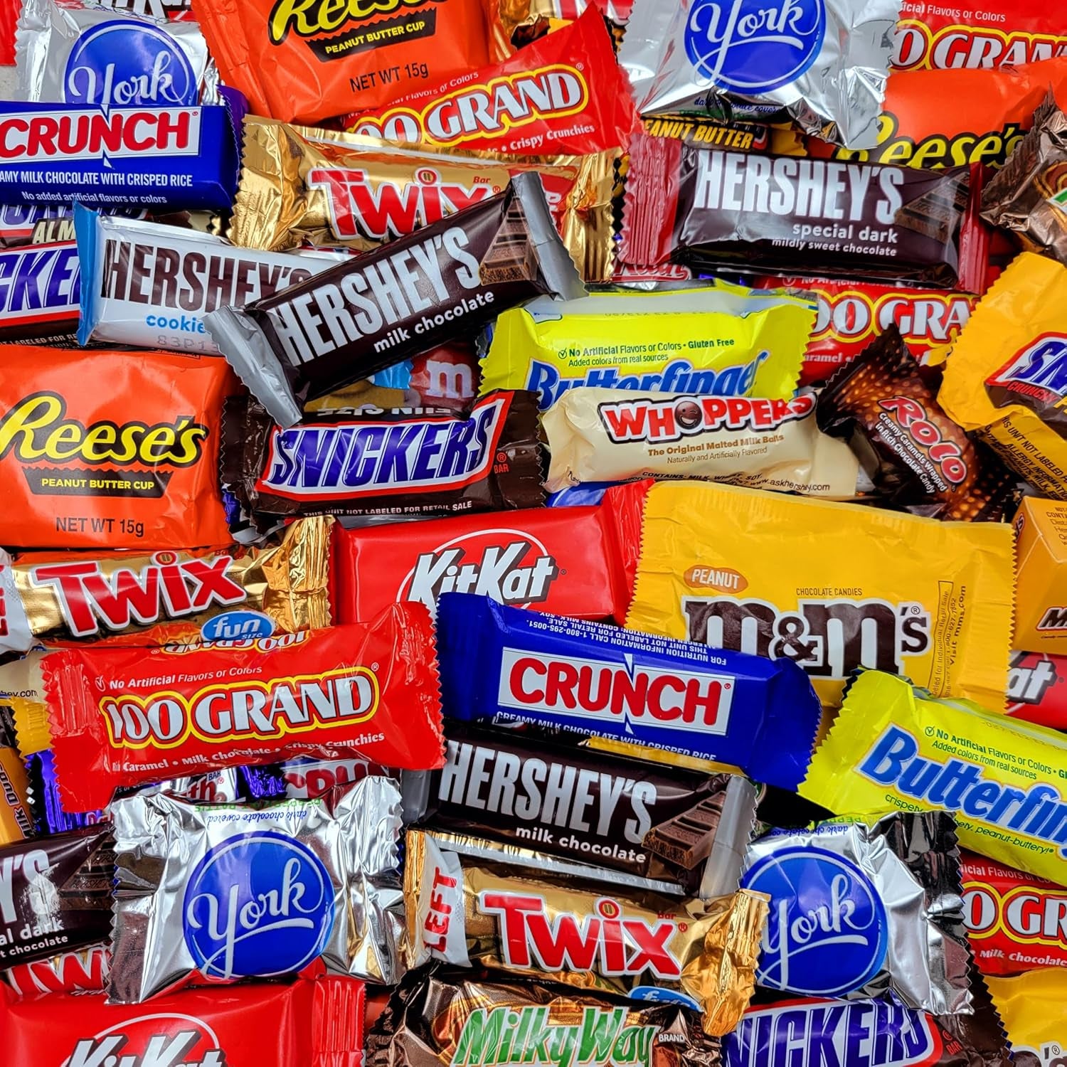 Assorted Halloween Chocolate Candy Variety Pack - 2Lb Chocolate Trick or Treat Candy Individually Wrapped - Bulk Chocolate Assortment Great for Party Favors, Sharing and Snacking - Chocolate Candy Bulk Pack - 2 Pounds