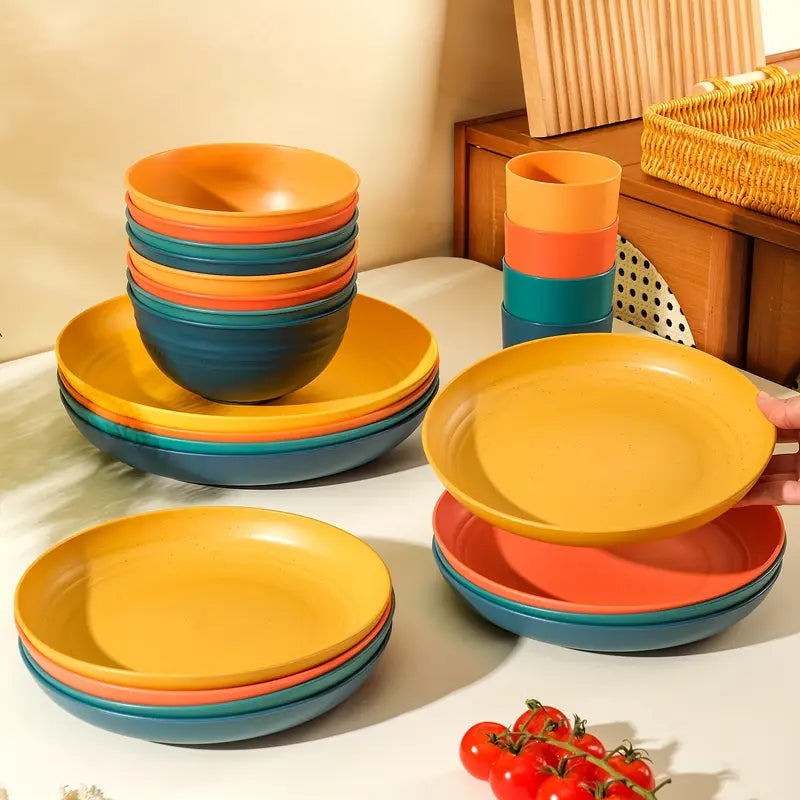 •	EcoServe™ Wheat Straw Dinnerware Set